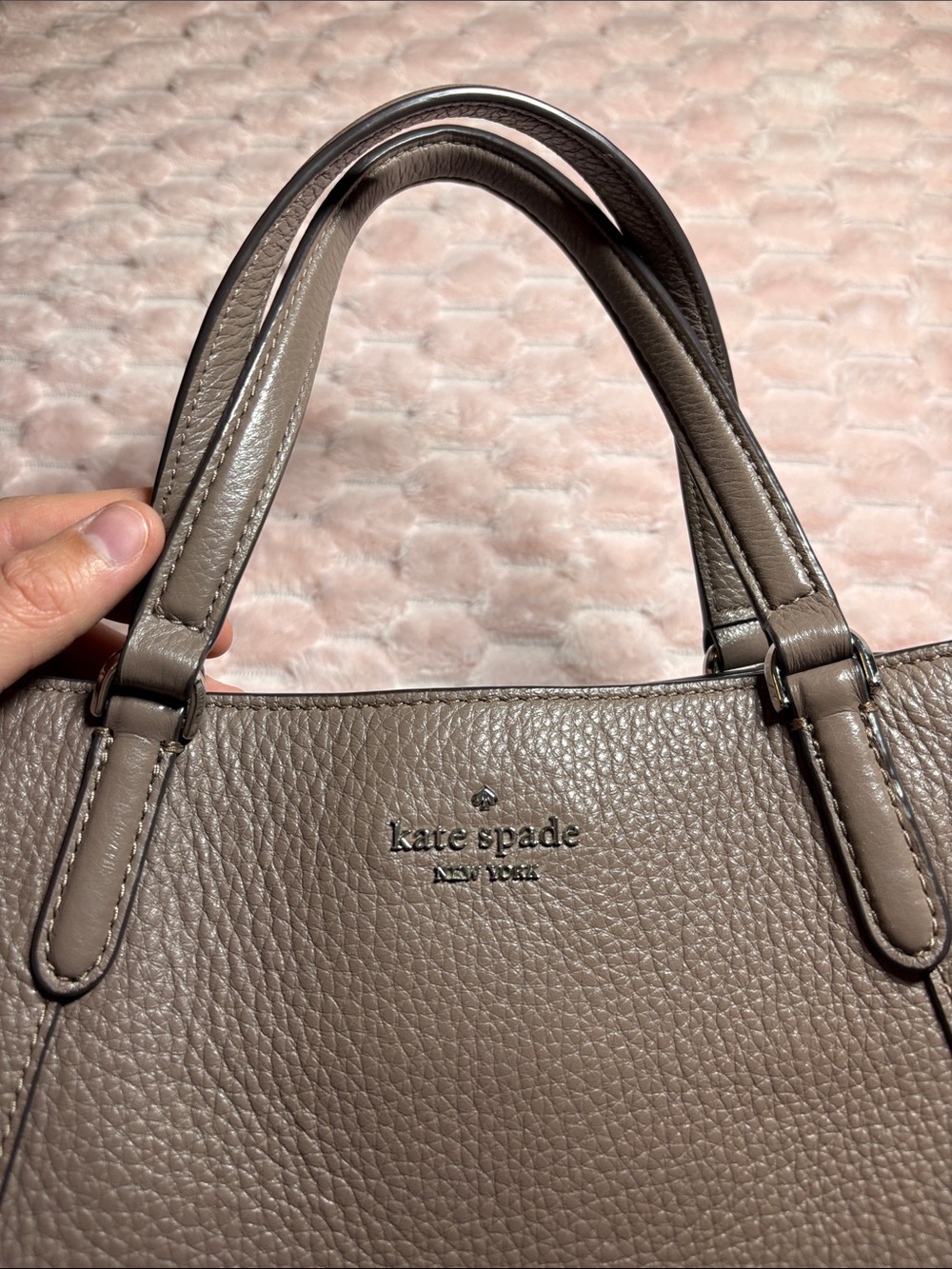 Kate Spade ♠️ Pebbled Leather Satchel - Picture 2 of 16